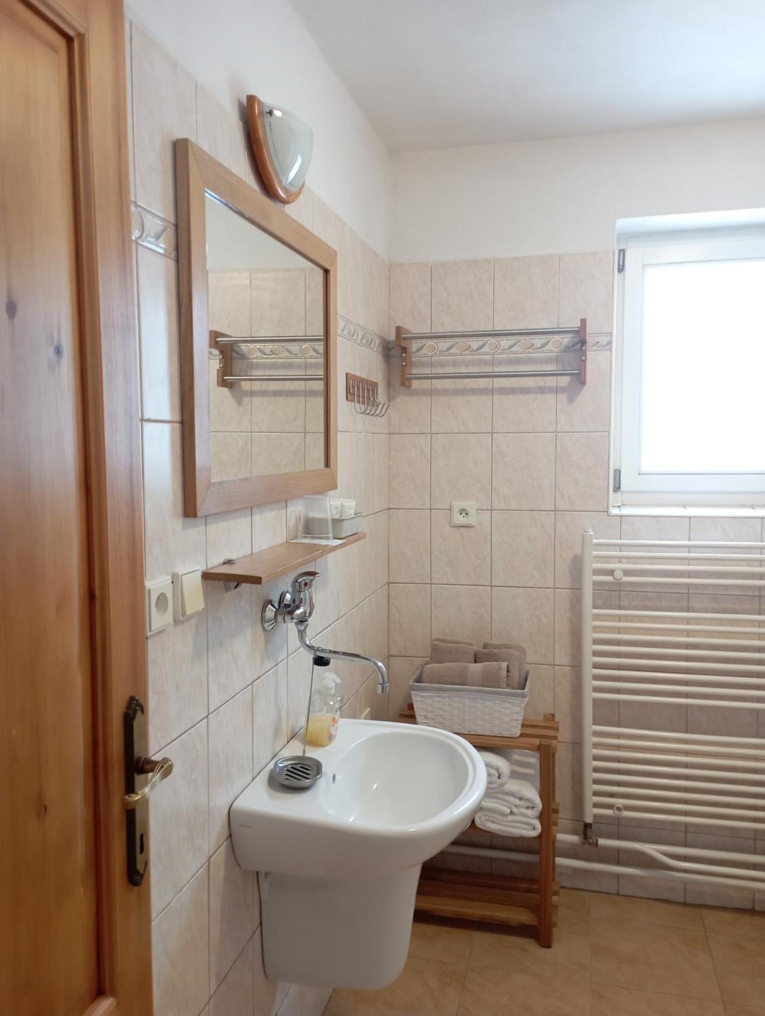 זוברץ Apartments Lubka מראה חיצוני תמונה