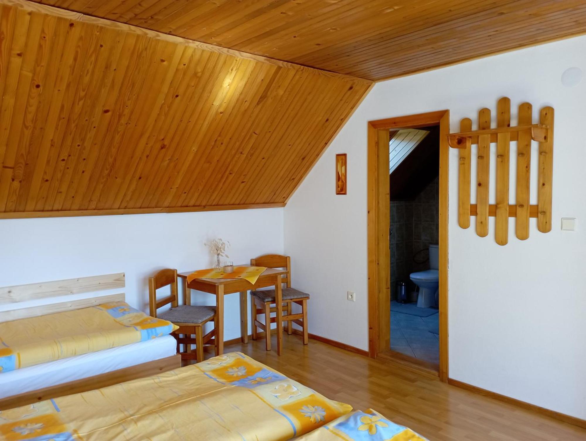 זוברץ Apartments Lubka מראה חיצוני תמונה