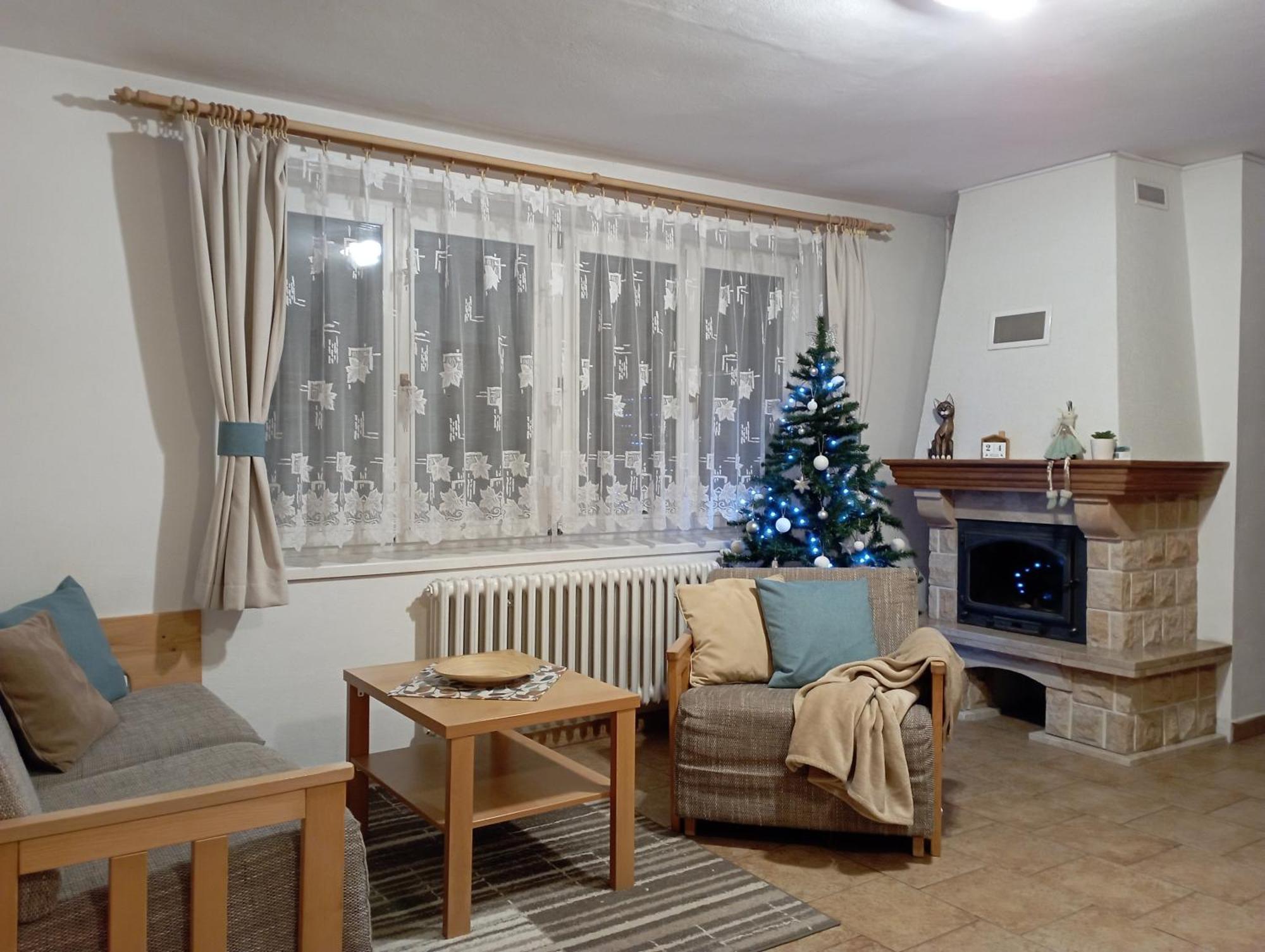 זוברץ Apartments Lubka מראה חיצוני תמונה
